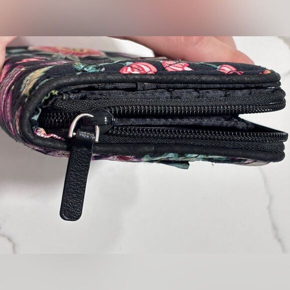 Vera Bradley | Victorian Vines RFID Turnlock Wallet Womens Floral Black … - Picture 8 of 12
